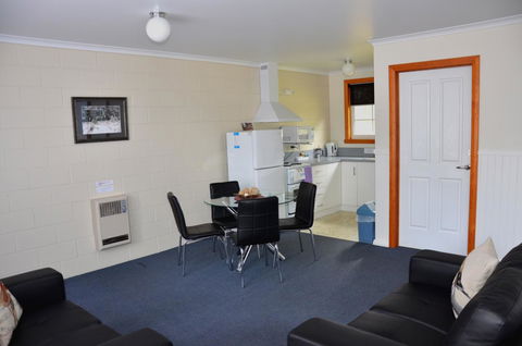 Castaway Holiday Apartments - Hotel WA 12