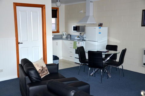 Castaway Holiday Apartments - Hotel WA 10