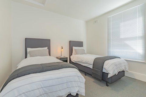 4 Bedroom House - Hobart CBD - Free Parking - Free WIFI - Hotel WA 23