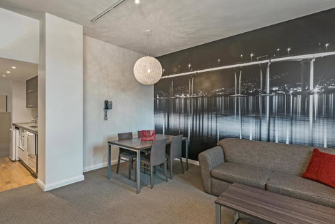 Mantra One Sandy Bay Road - Hotel WA 8