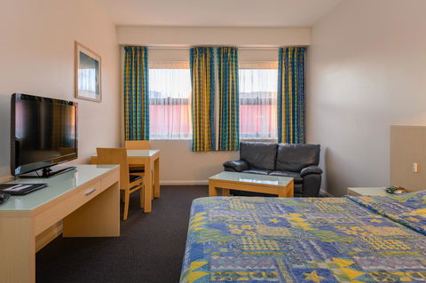 Mayfair Plaza Motel And Apartments - Hotel WA 10