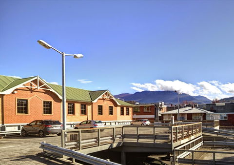 Mayfair Plaza Motel And Apartments - Hotel WA 3