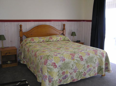 The Crays Accommodation - Hotel WA 28