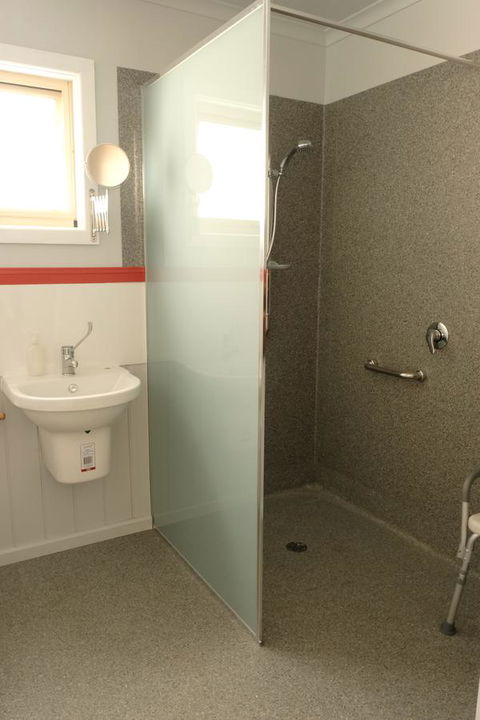 The Crays Accommodation - Hotel WA 18