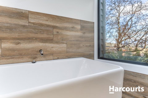 The WeareHouse In Deloraine - Hotel WA 18