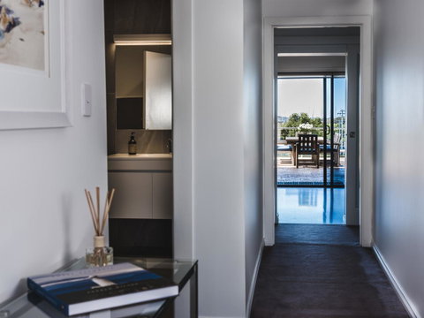 Russell House - Hotel WA 3