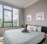 Olympic Park near Qudos Bank Arena King Bed 1BR 1Bath Sleeps 6 Air-cond parking - Hotel WA