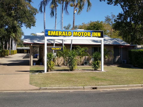Overflow Emerald Motor Inn - Hotel WA 0