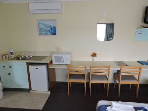 Pacific Motor Inn - Hotel WA 3
