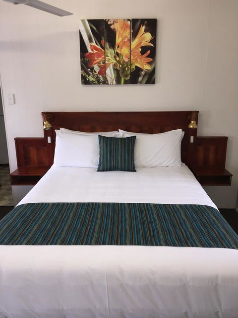 Pacific Sun Motor Inn - Hotel WA 0