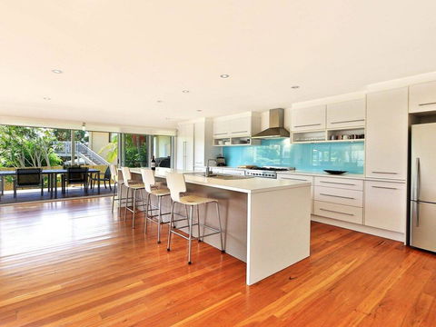 Palm Oasis - Family Friendly Accommodation Just A Short Walk To Werri Beach - Hotel WA 2