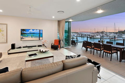 Pavillion 3 Absolute Waterfront 4 Bedroom 2 Lounge Room Plunge Pool + Golf Buggy - Hotel WA 3