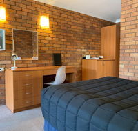 Peter Allen Motor Inn - Hotel WA