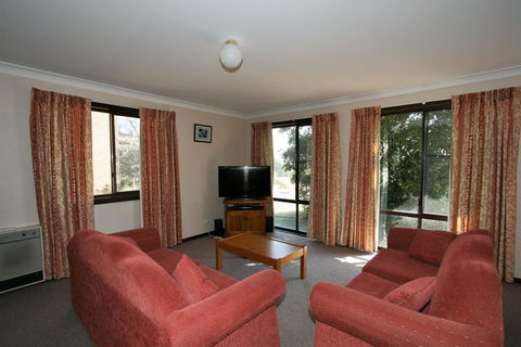 Petersdorf 4/129 Gippsland Street - Hotel WA 0