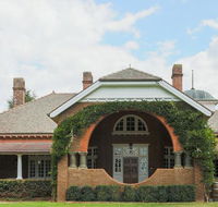 Petersons Armidale Winery and Guesthouse - Hotel WA