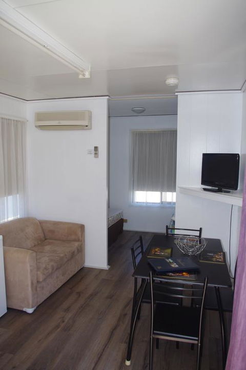 Pioneer Tourist Park - Hotel WA 3