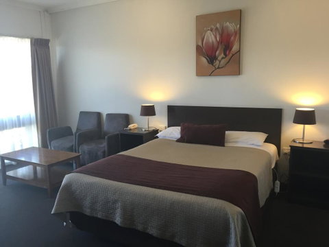 Ploughmans Motor Inn - Hotel WA 1