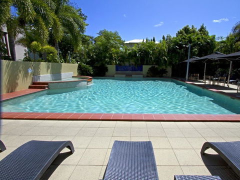 Port Douglas Affordable Accommodation - Hotel WA 2