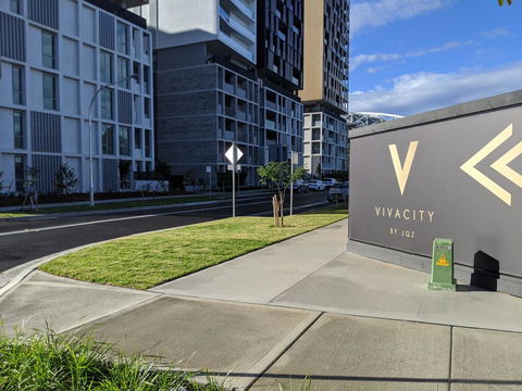 Presidential 3-bed 2-bath, Balcony, With Pool Included - Hotel WA 1