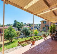 Quiet and spacious living close to all attractions - Hotel WA
