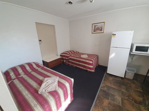 Red Chief Motel - Hotel WA 1