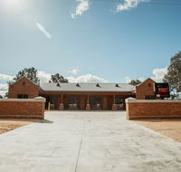 Red Waratah Accommodation - Hotel WA