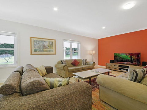 Redhaven House - Spacious, Quiet And Private - Hotel WA 2