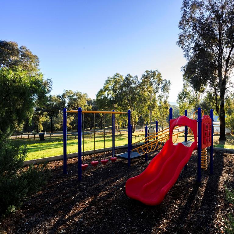 Bigga NSW Hotel WA