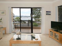 Renas Court 2