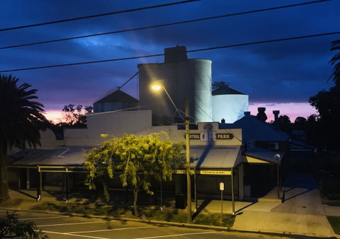 Rochester Wine Tavern - Hotel WA 2