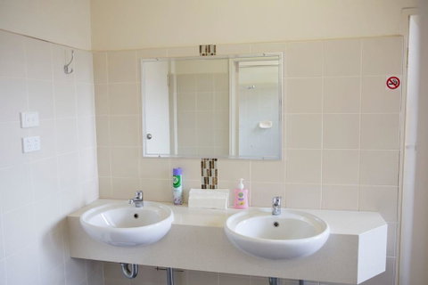 Royal Hotel Wyong - Hotel WA 2