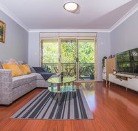Rustic Hardwood 2 Bedroom Apartment in Randwick - Hotel WA