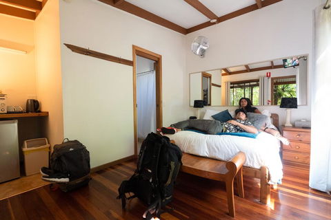 Samurai Beach Bungalows - Port Stephens YHA - Hotel WA 1