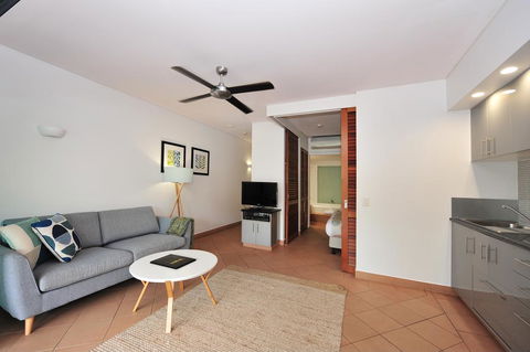 Seascape Holidays - The Peninsula Apartments (Adults Only) - Hotel WA 2