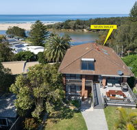 Seven Smiles - riverside location and ocean views - Hotel WA