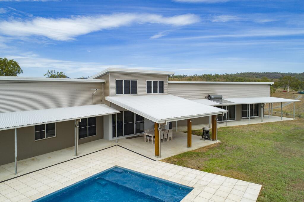 Ebenezer QLD Hotel WA