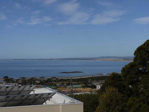 Spectacular Holiday Living - Hotel WA 2