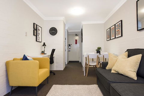 Staywest Subiaco Village 40 - Hotel WA 1