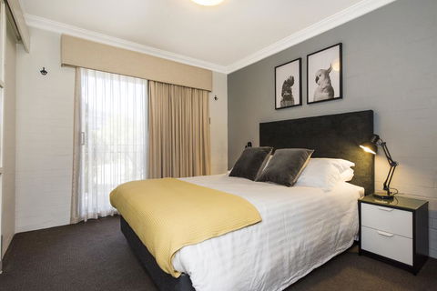 Staywest Subiaco Village 40 - Hotel WA 2