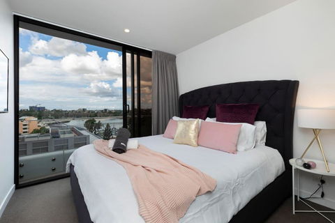 STH - River Views, Fast Internet, Long Stays - Hotel WA 1