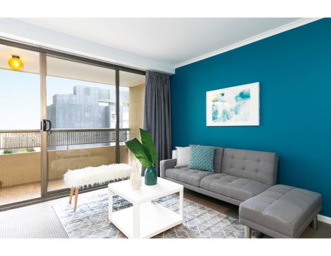 Striking And Super Convenient Studio With Balcony - Hotel WA 3