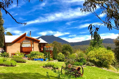STUNNING HOME WITH AMAZING VIEWS - Just 20 Mins To The City And Only 10 To MONA! - Hotel WA 1