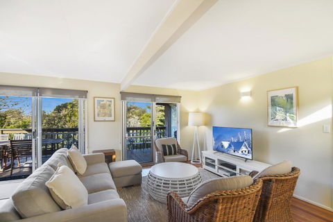 Summer Place - 24 Shearwater Street - Hotel WA 3