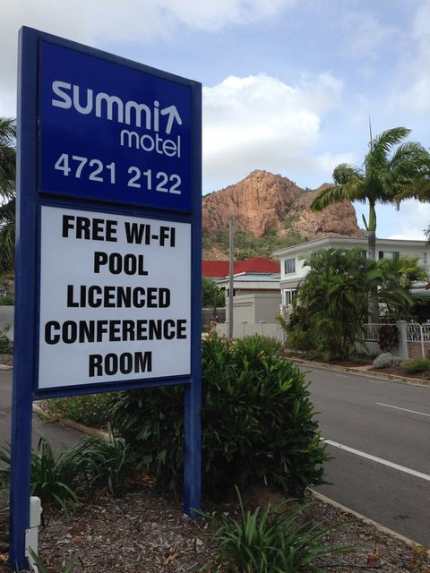 Summit Motel - Hotel WA 3