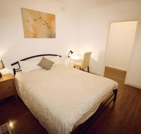 Sunny House - Melbourne Airport Home - Hotel WA