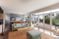Book Blairgowrie Accommodation Vacations Hotel WA Hotel WA