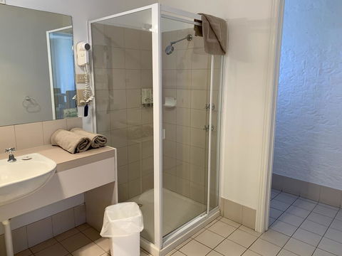 Swaggers Motor Inn - Hotel WA 2