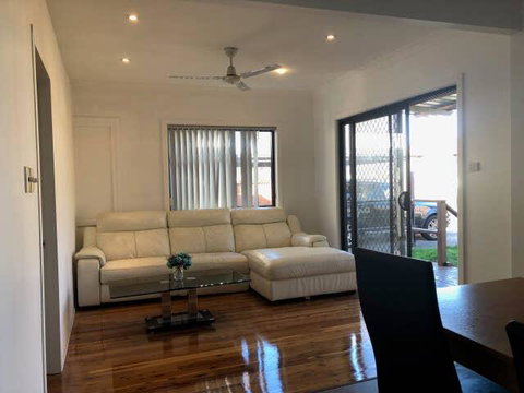Sydney Accommodation - Hotel WA 1