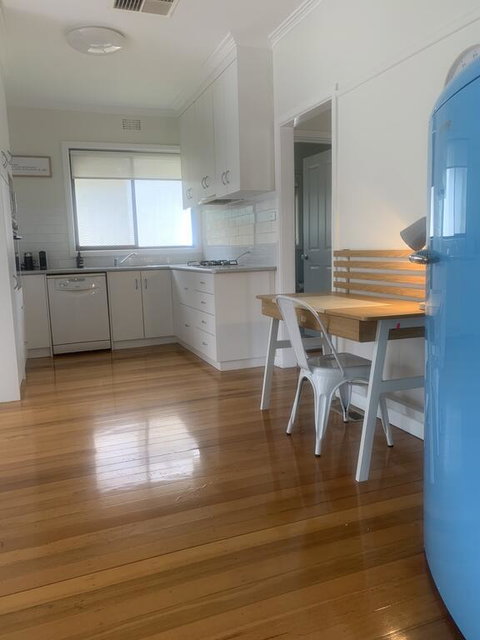 The Batch On Benyon , Fresh And Cute As A Button - Hotel WA 2