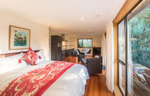 Parnella Kettering - Hotel WA 3